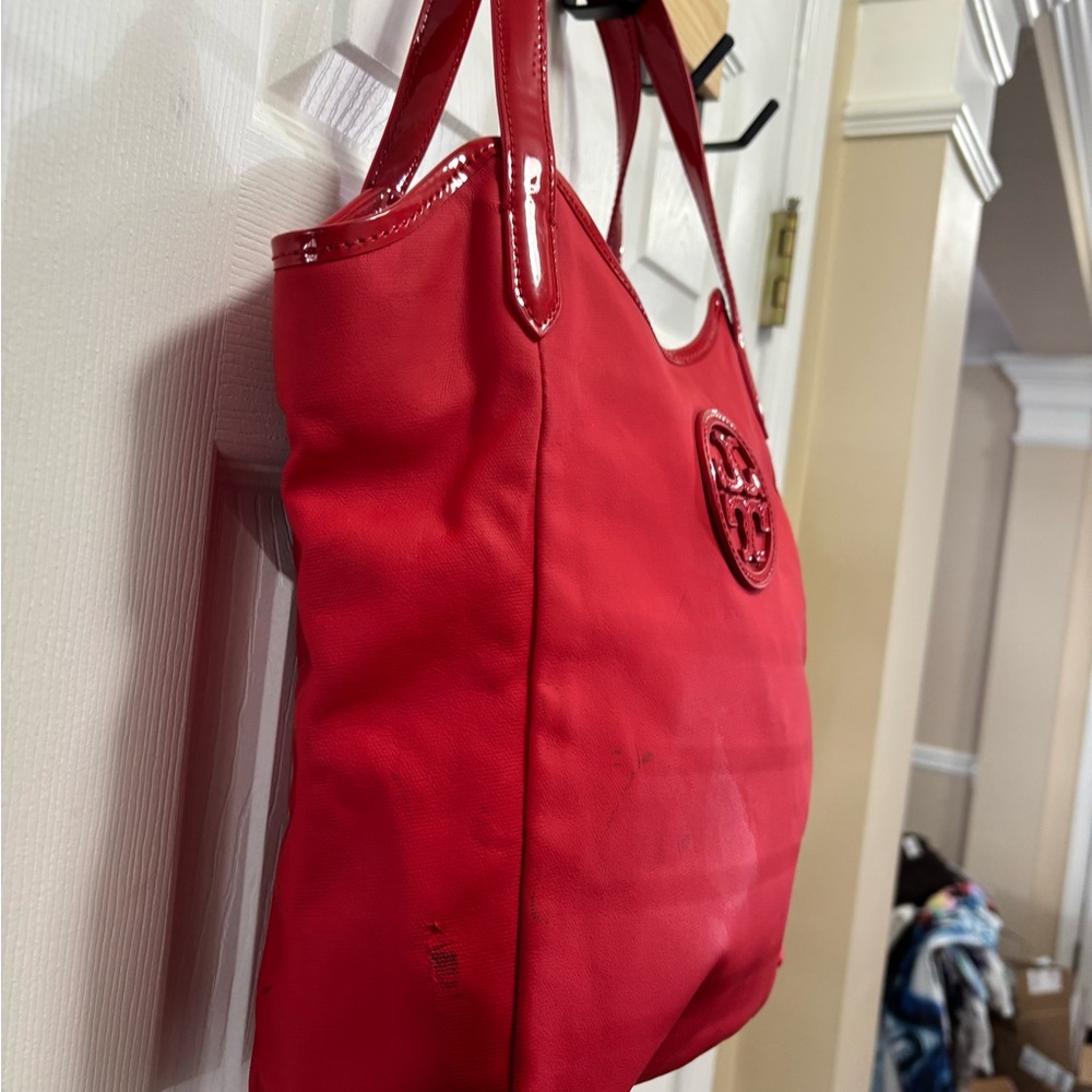 Tory Burch Red Dipped Canvas Stacked Logo Tote Has Minor Cleaning Callouts GUC - Picture 3 of 16